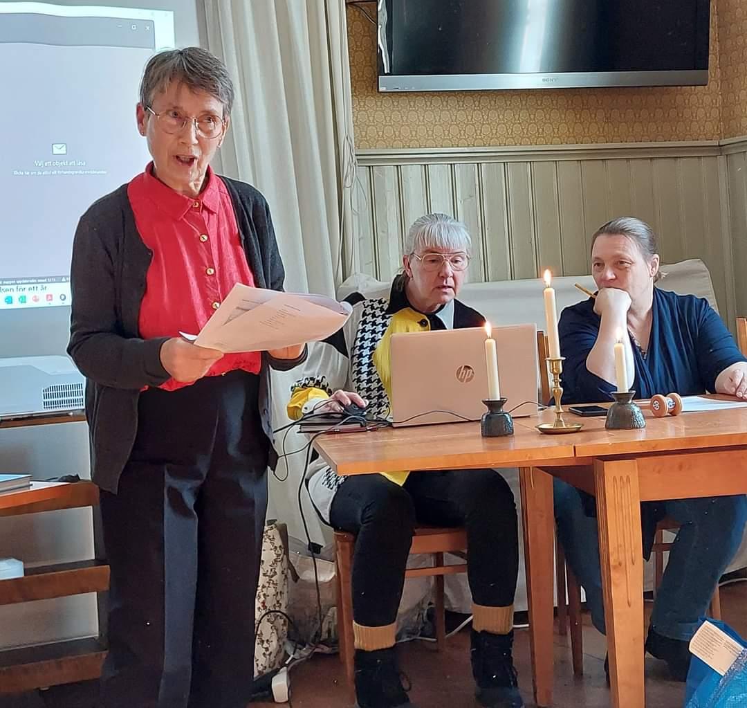 Foton: Asta Kolma